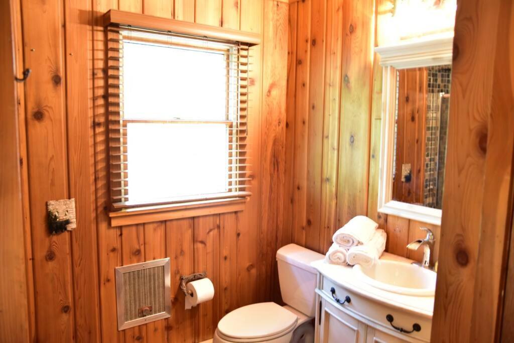 Quiet And Comfy 3Bed/2Bath - Chalet With Hot Tub. Cedar Exterior foto