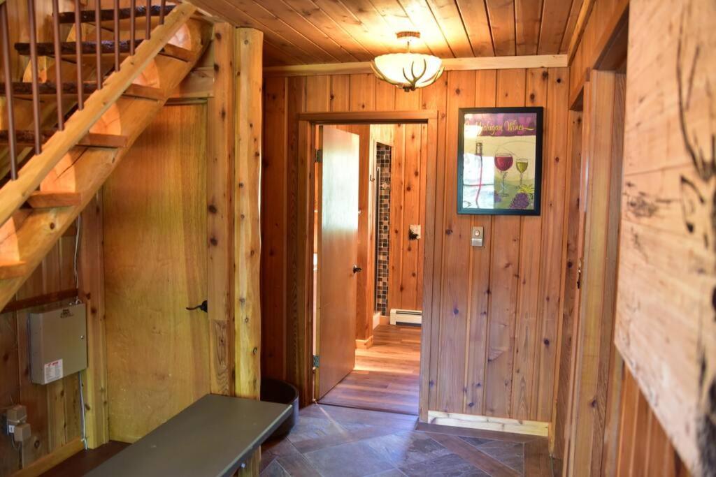 Quiet And Comfy 3Bed/2Bath - Chalet With Hot Tub. Cedar Exterior foto