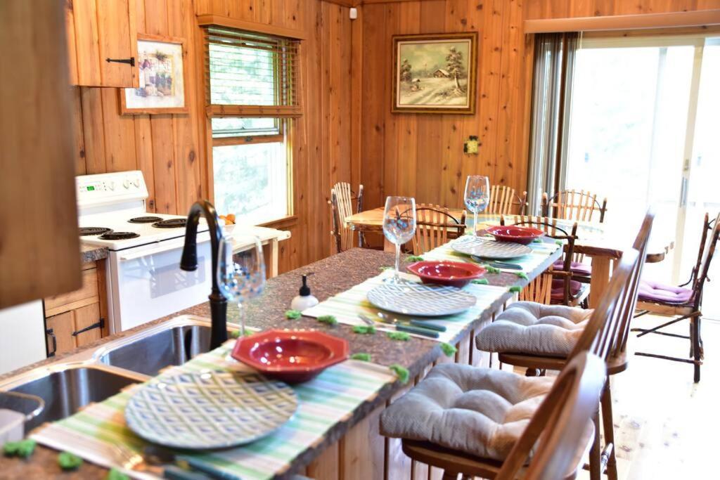 Quiet And Comfy 3Bed/2Bath - Chalet With Hot Tub. Cedar Exterior foto