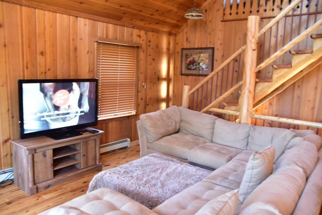 Quiet And Comfy 3Bed/2Bath - Chalet With Hot Tub. Cedar Exterior foto