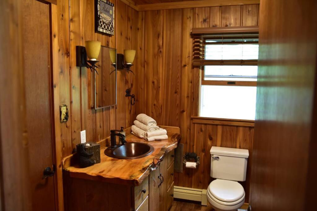 Quiet And Comfy 3Bed/2Bath - Chalet With Hot Tub. Cedar Exterior foto