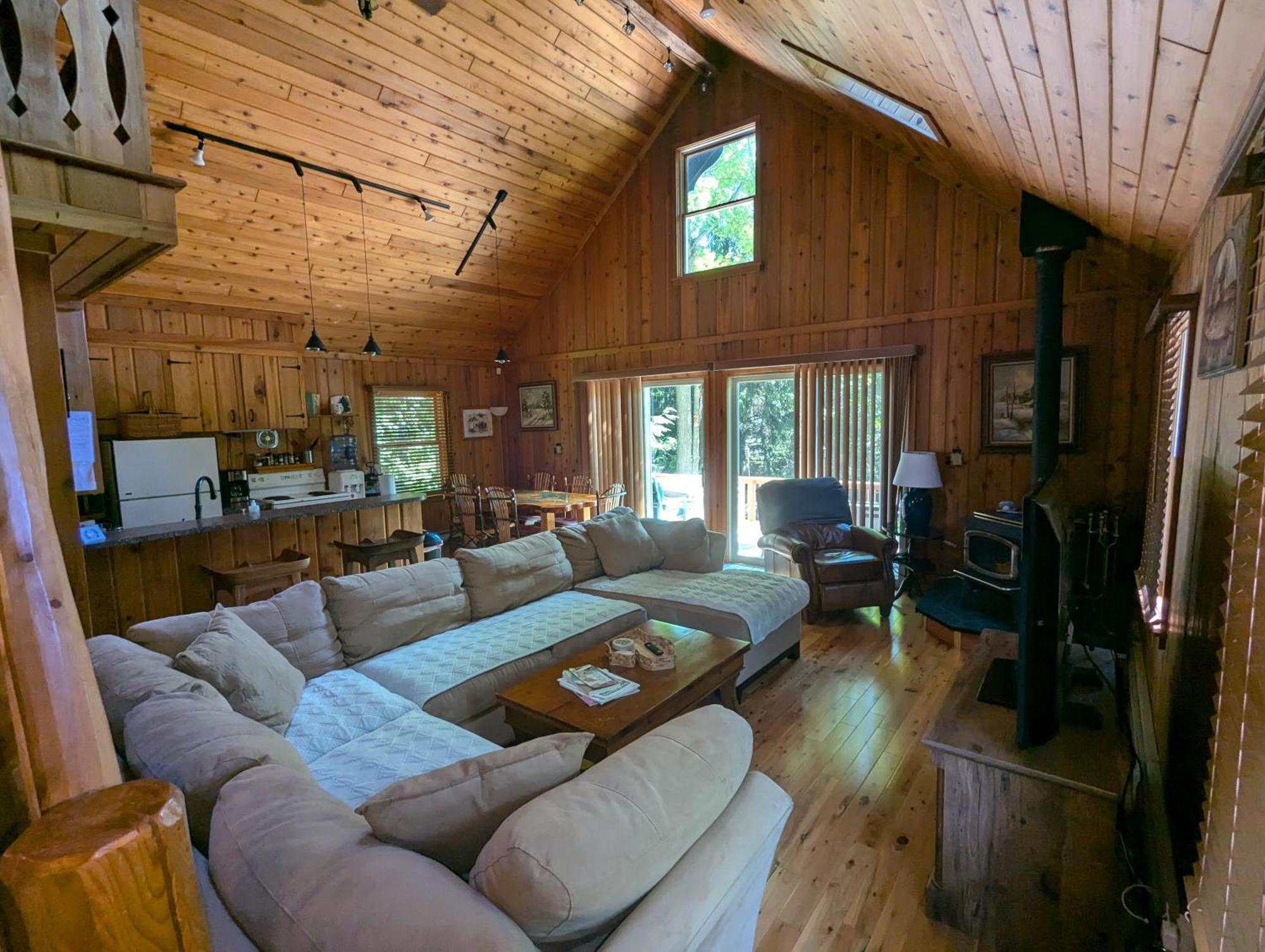 Quiet And Comfy 3Bed/2Bath - Chalet With Hot Tub. Cedar Exterior foto